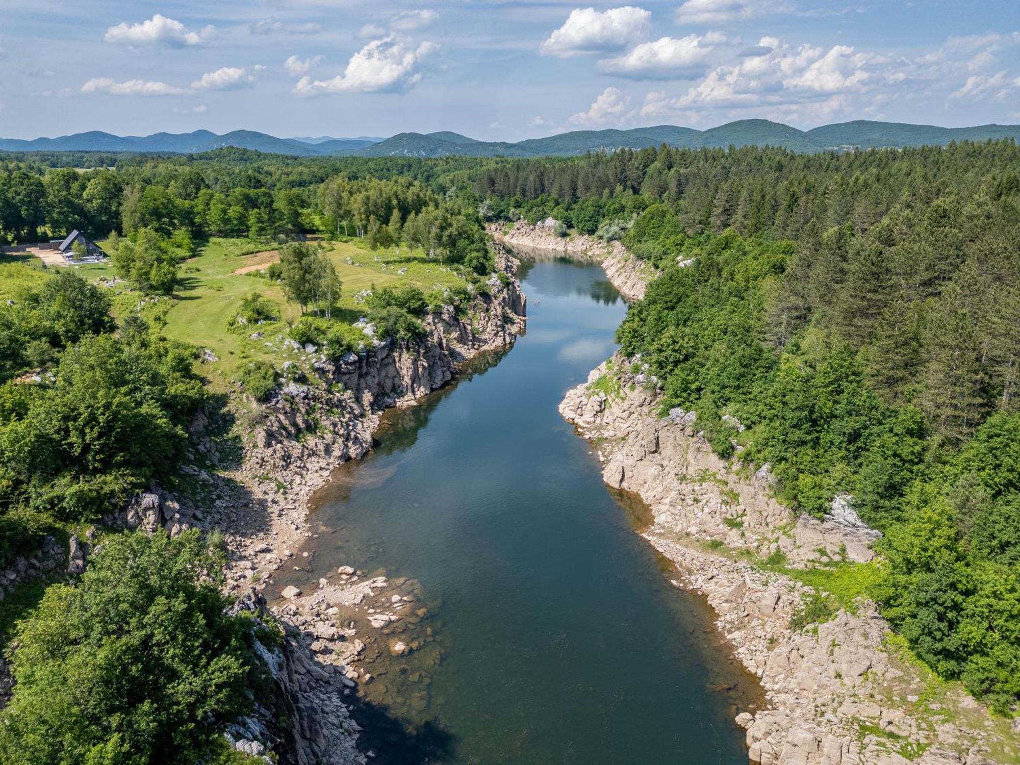 River House Moon Gospić Εξωτερικό φωτογραφία